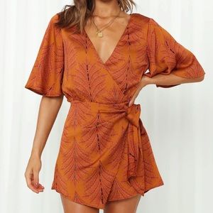 HelloMolly Romper - Size S - Rust/floral